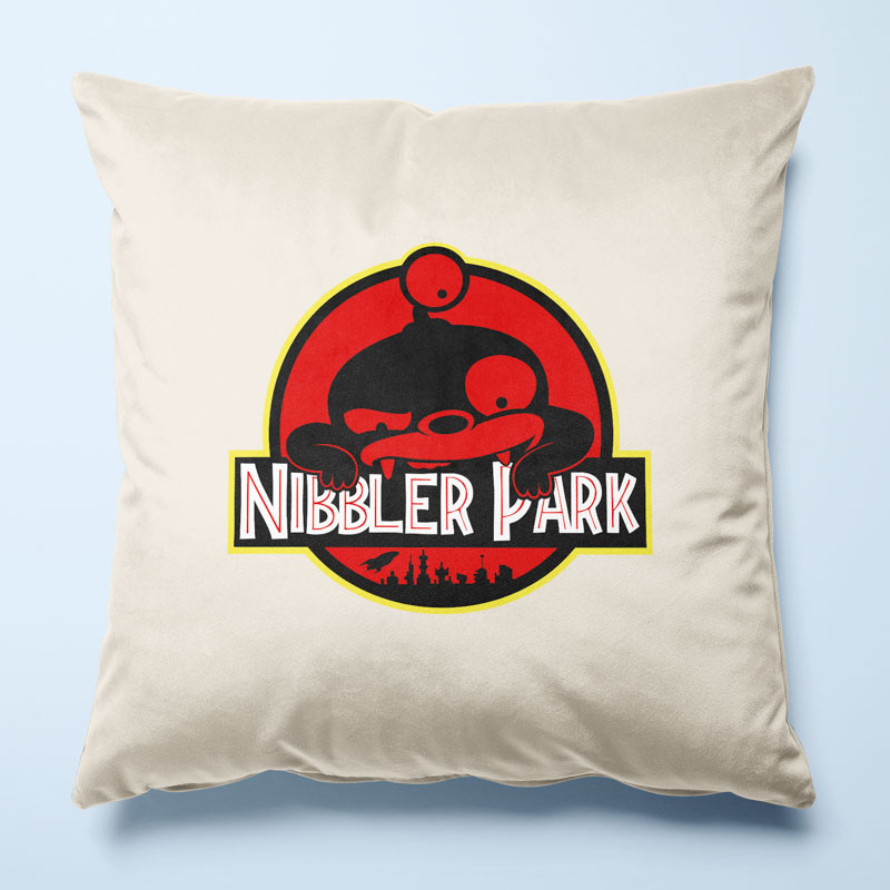 Housse de coussin Nibbler Park par Demonigote